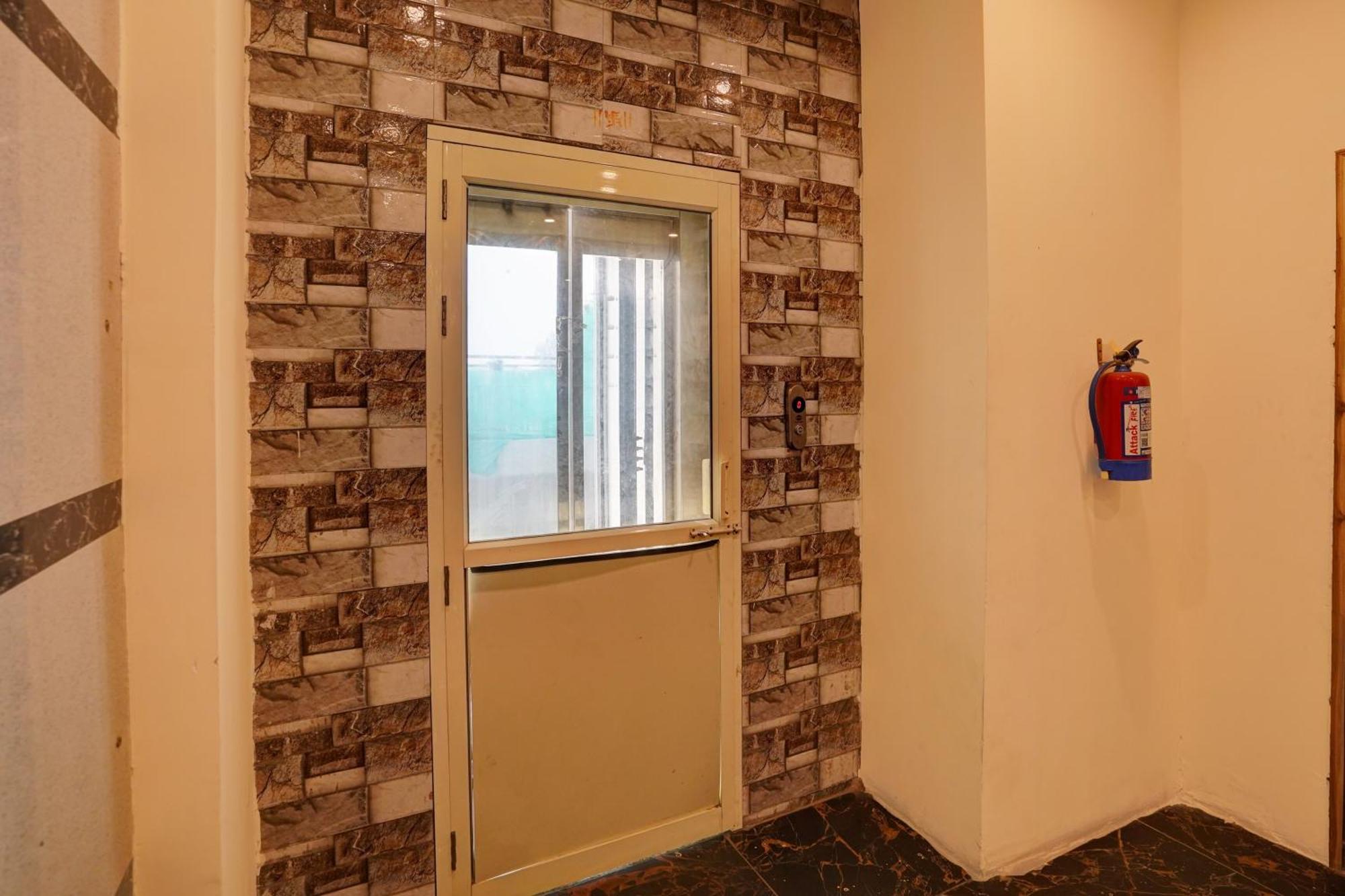 Hotel O Blue Vibes Meerut Exterior photo